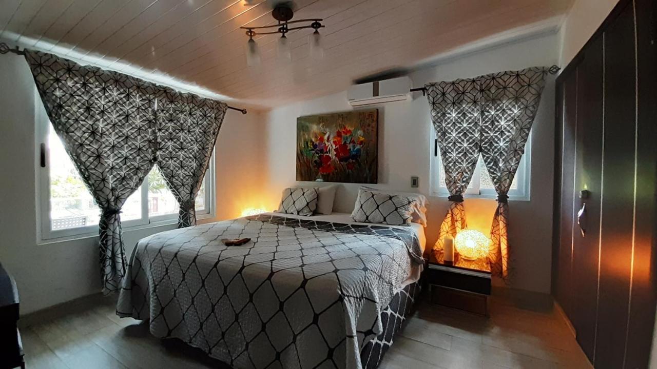 La Romantica Bed and Breakfast Contadora Island Exteriör bild